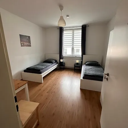 Domum 4 Moderne Ferien- Monteurapartments In Inkl Wlan Und Waschmaschine *